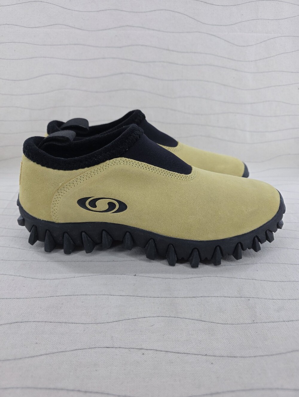 Salomon Womens Contagrip CX Yellow Black Snow Clog Trail Hiker Shoes 71628 Sz 9